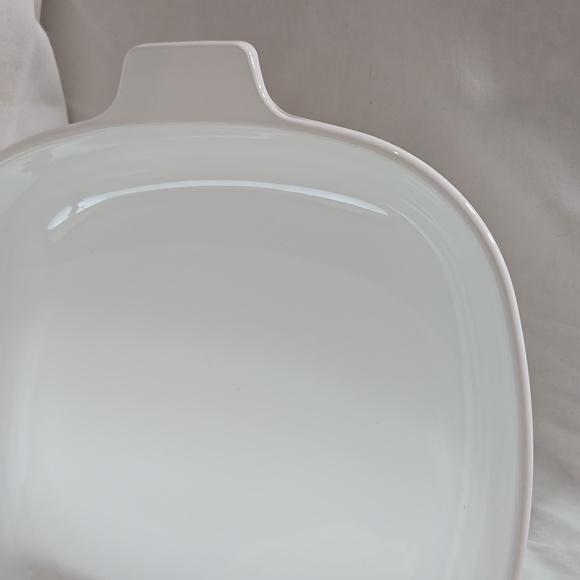 CORNING WARE - Picture 3 of 9